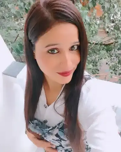 Call Girls in Maharajganj